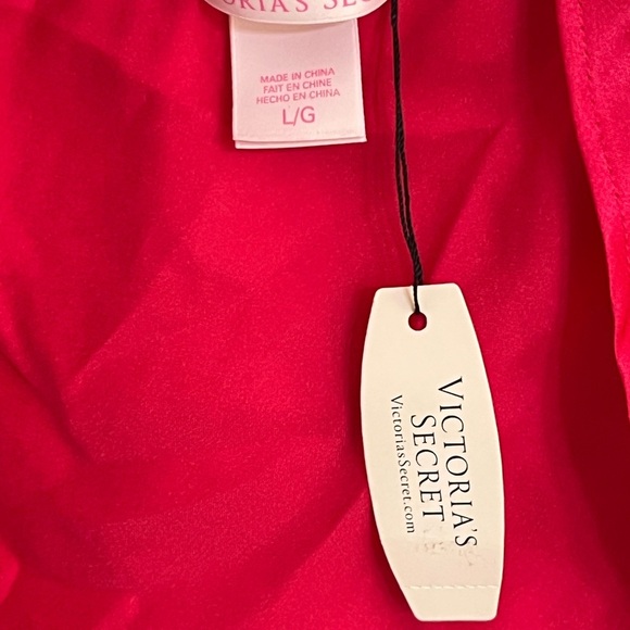 Women’s New Deadstock Victoria’s Secret Babydoll Nighty Top Satin Red Size Large - Picture 6 of 12